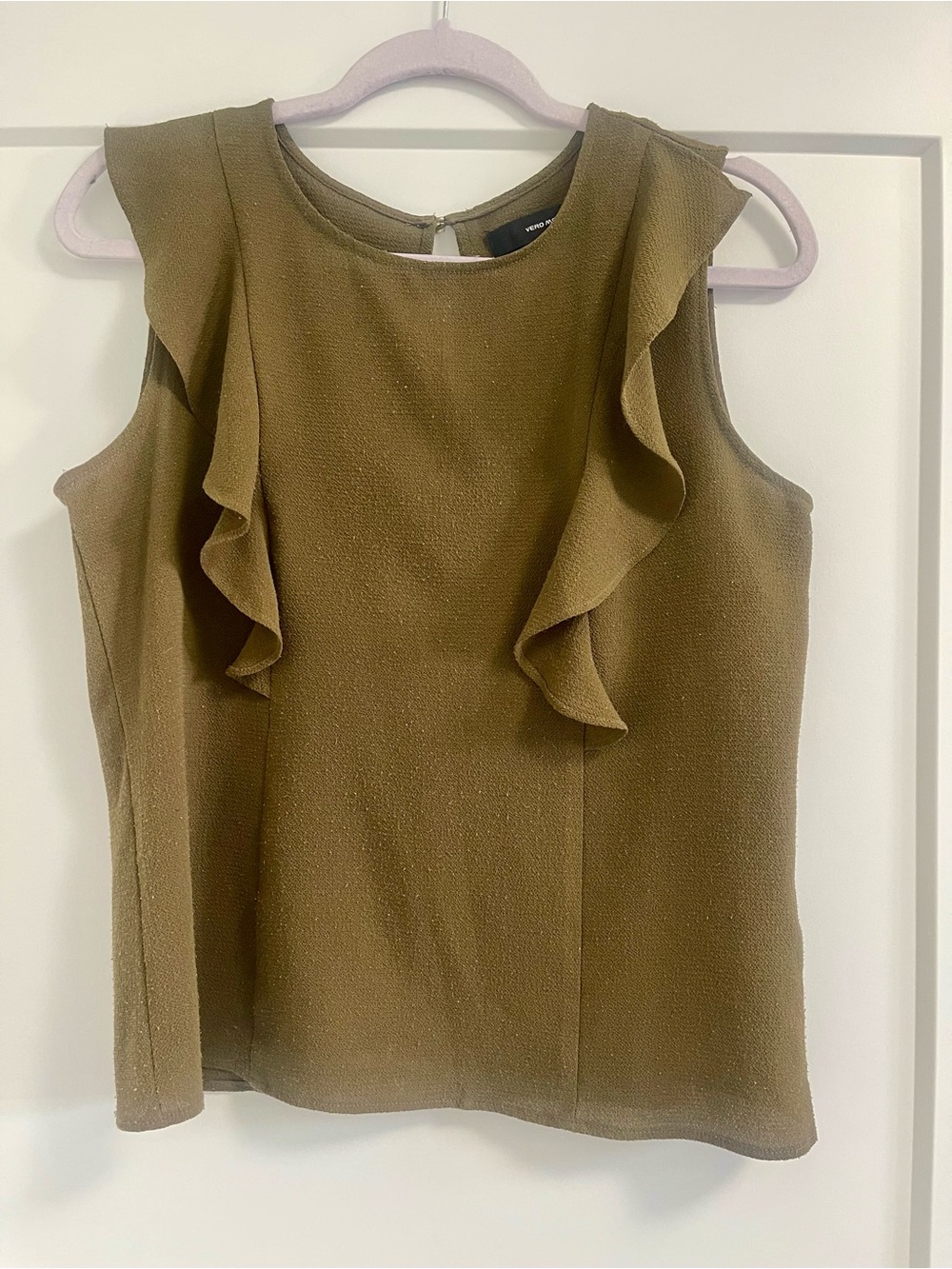 Vero Moda Olive Ruffle-Trim Sleeveless Top